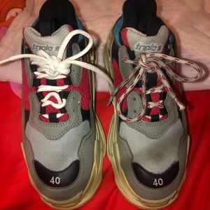 Authentic BALENCIAGA SNEAKERS